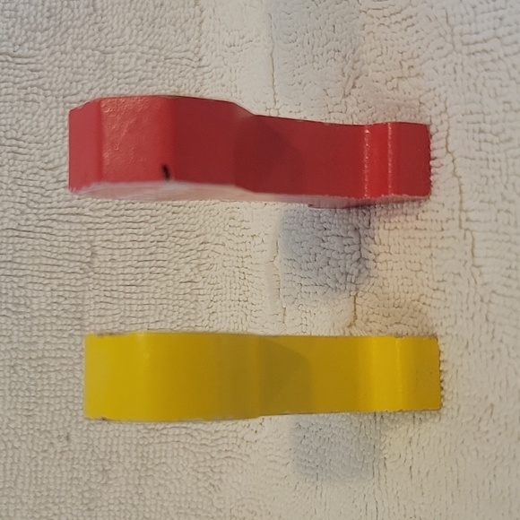 Thomas the Train & Friends Wooden Railway Stop and Railroad Signs - Picture 4 of 5